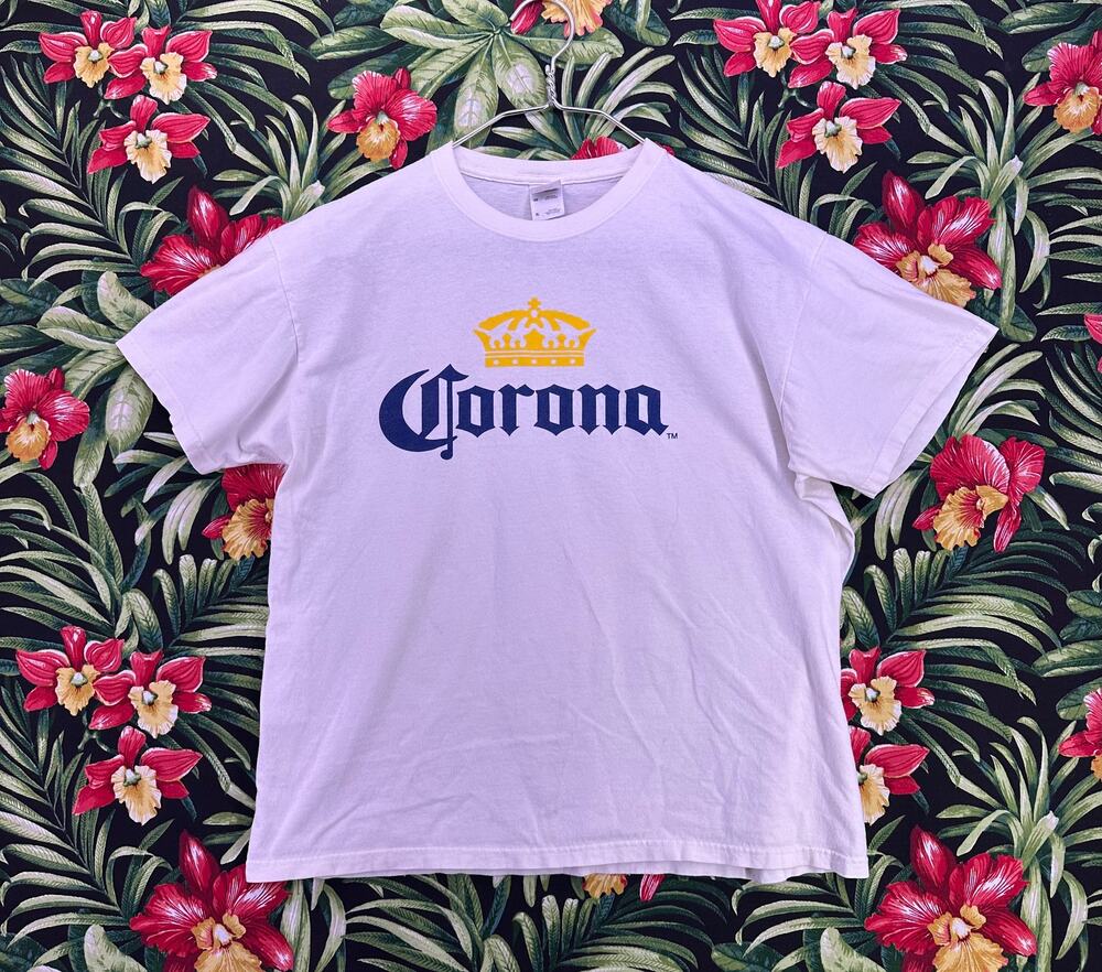 Corona Cerveza Logo White Graphic T-Shirt Size XL